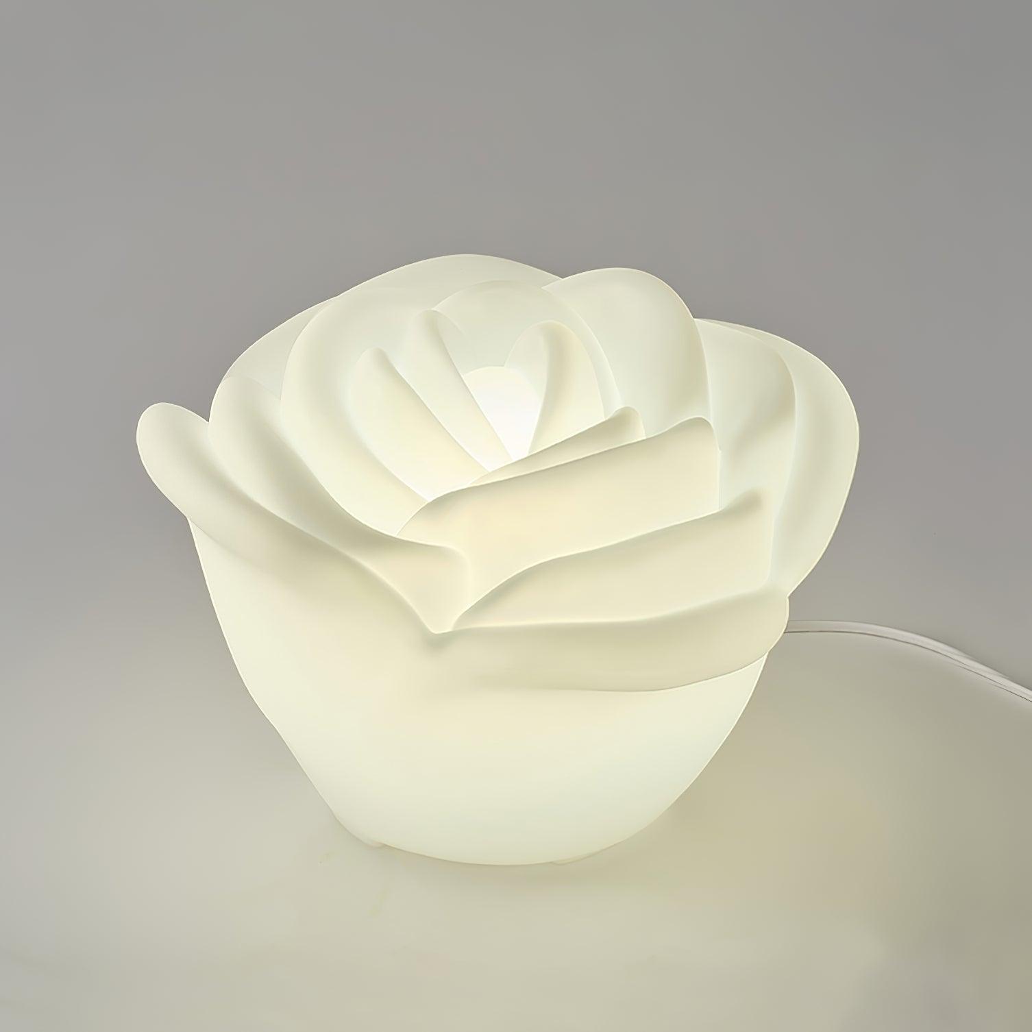 Rosebud Elegant Table Lamp