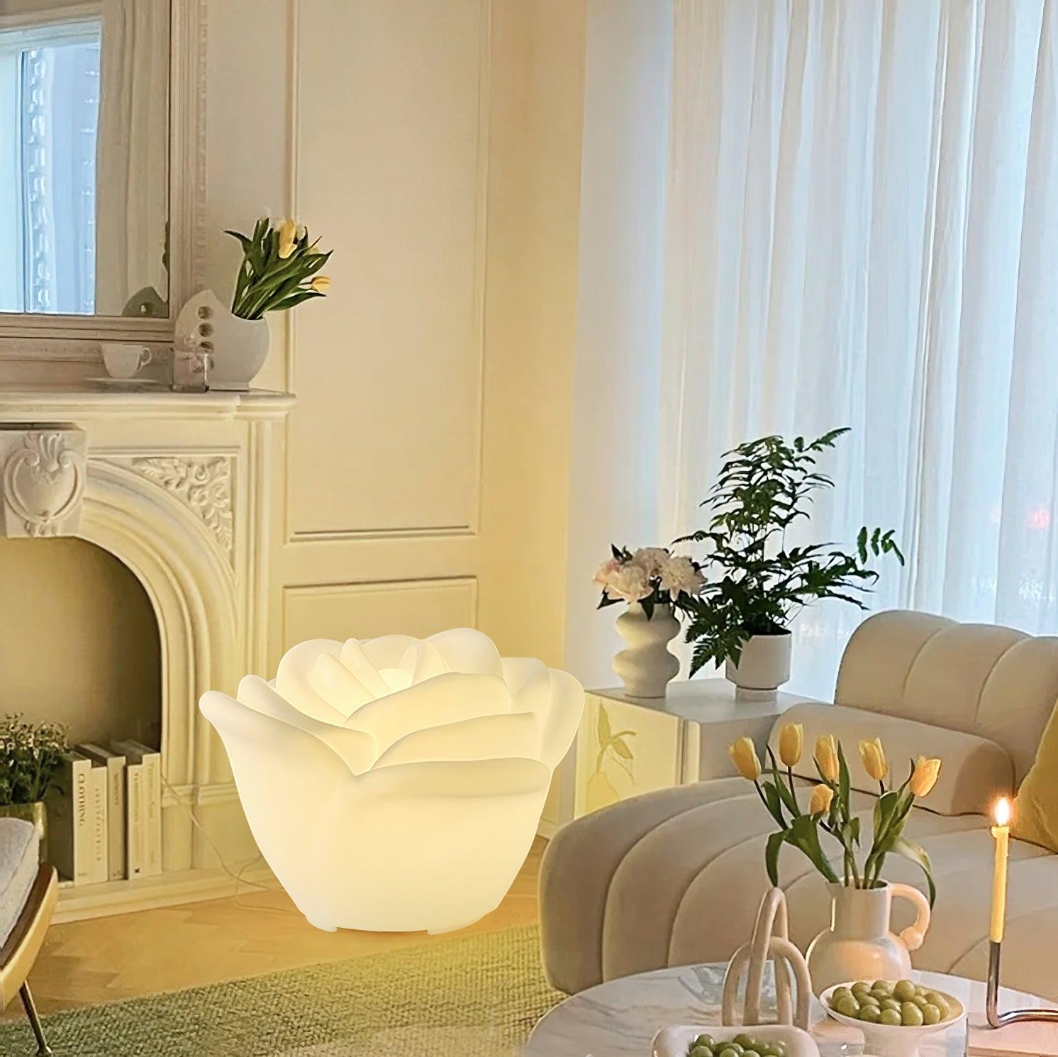Rosebud Elegant Table Lamp