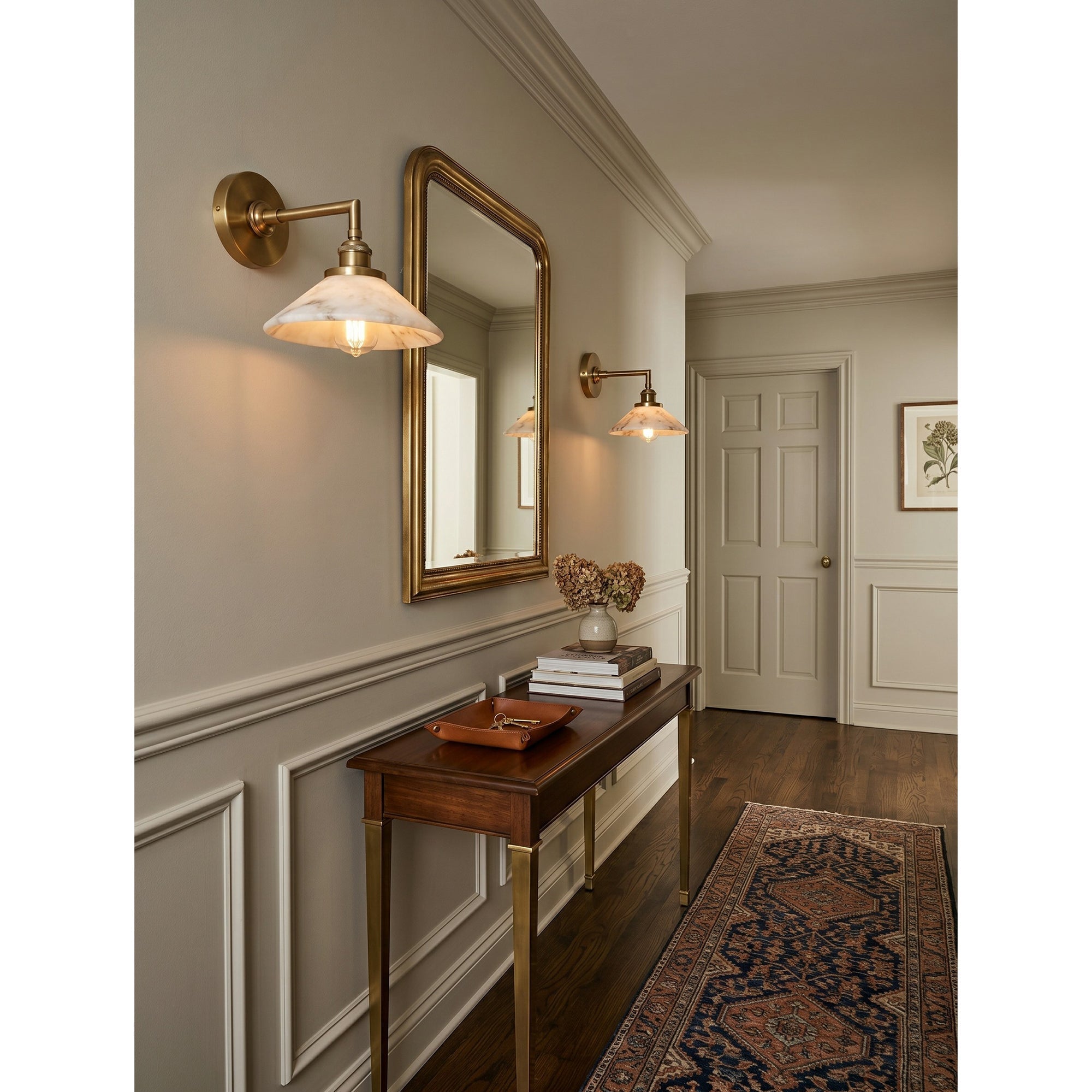 Nivenina Alabaster Wall Sconce