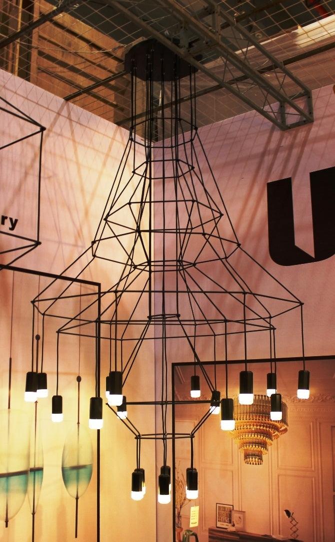 Tevenq Chandelier Lines Black Wireframe LED