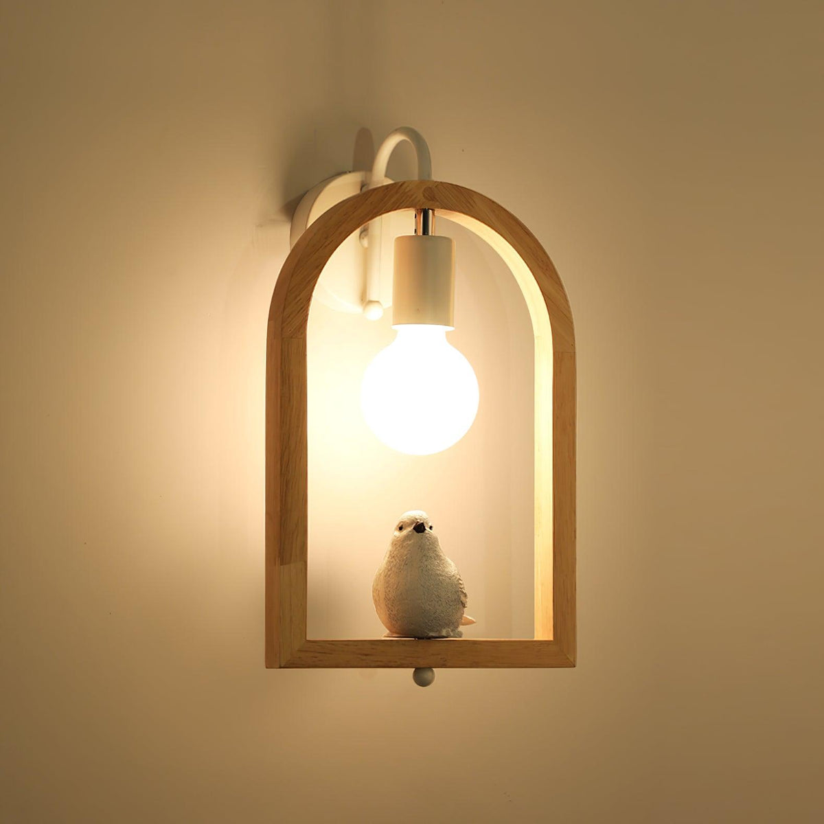 Cari Nordic Art Bird Resin Wall Light