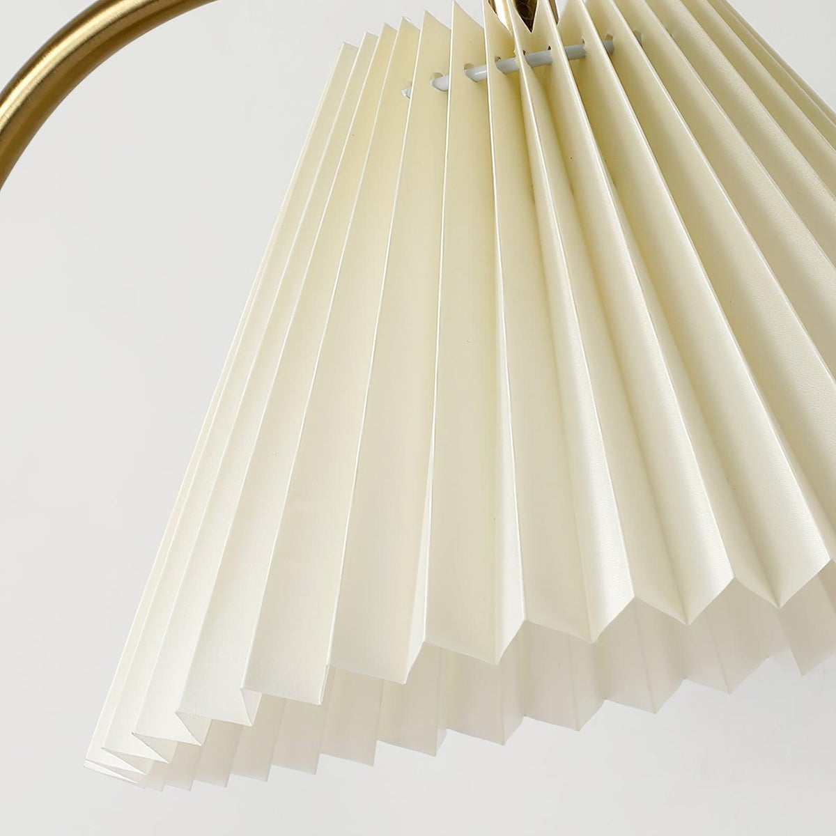 Fold Classic Fabric Table Lamp