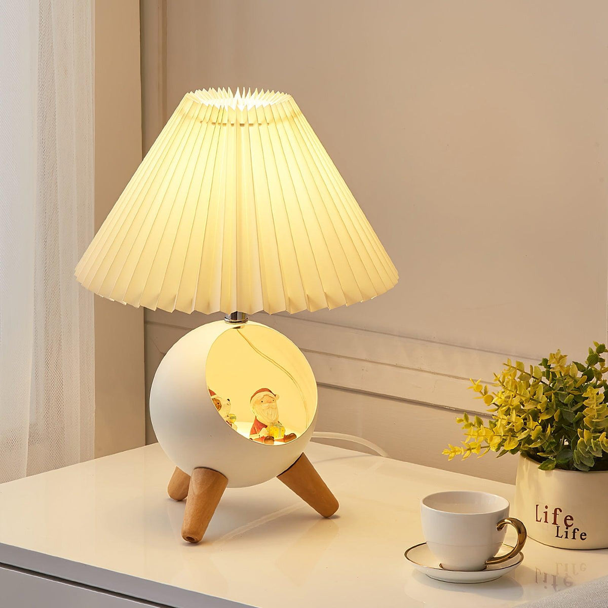 Hazelle Modern Fabric Table Lamp