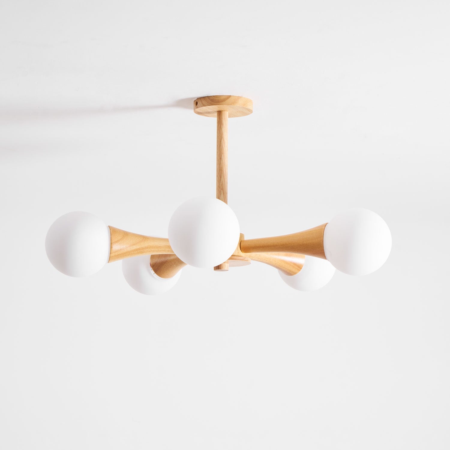 Briarshire Wooden Nera Chandelier