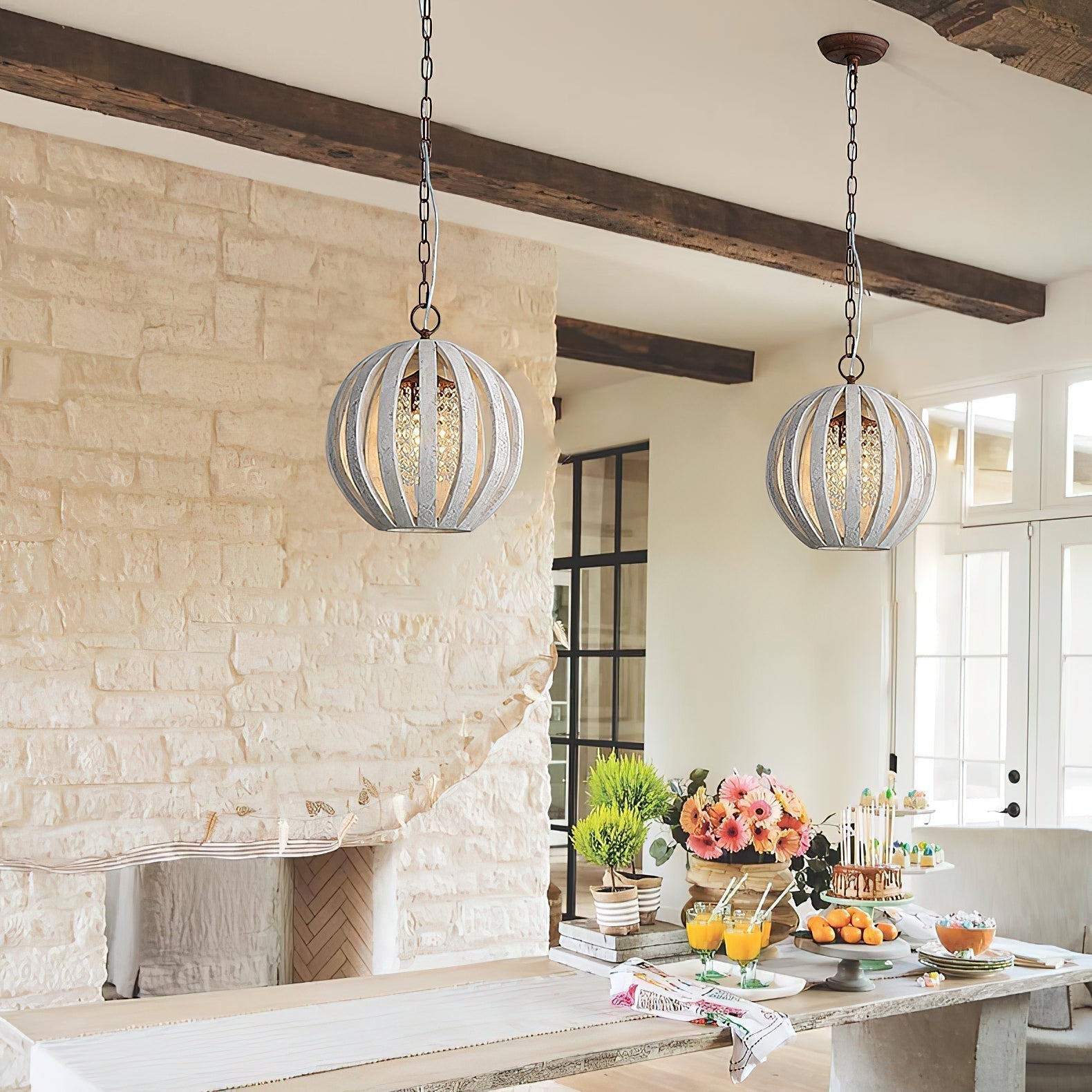 Sylaette Wooden Globe Pendant Lamp