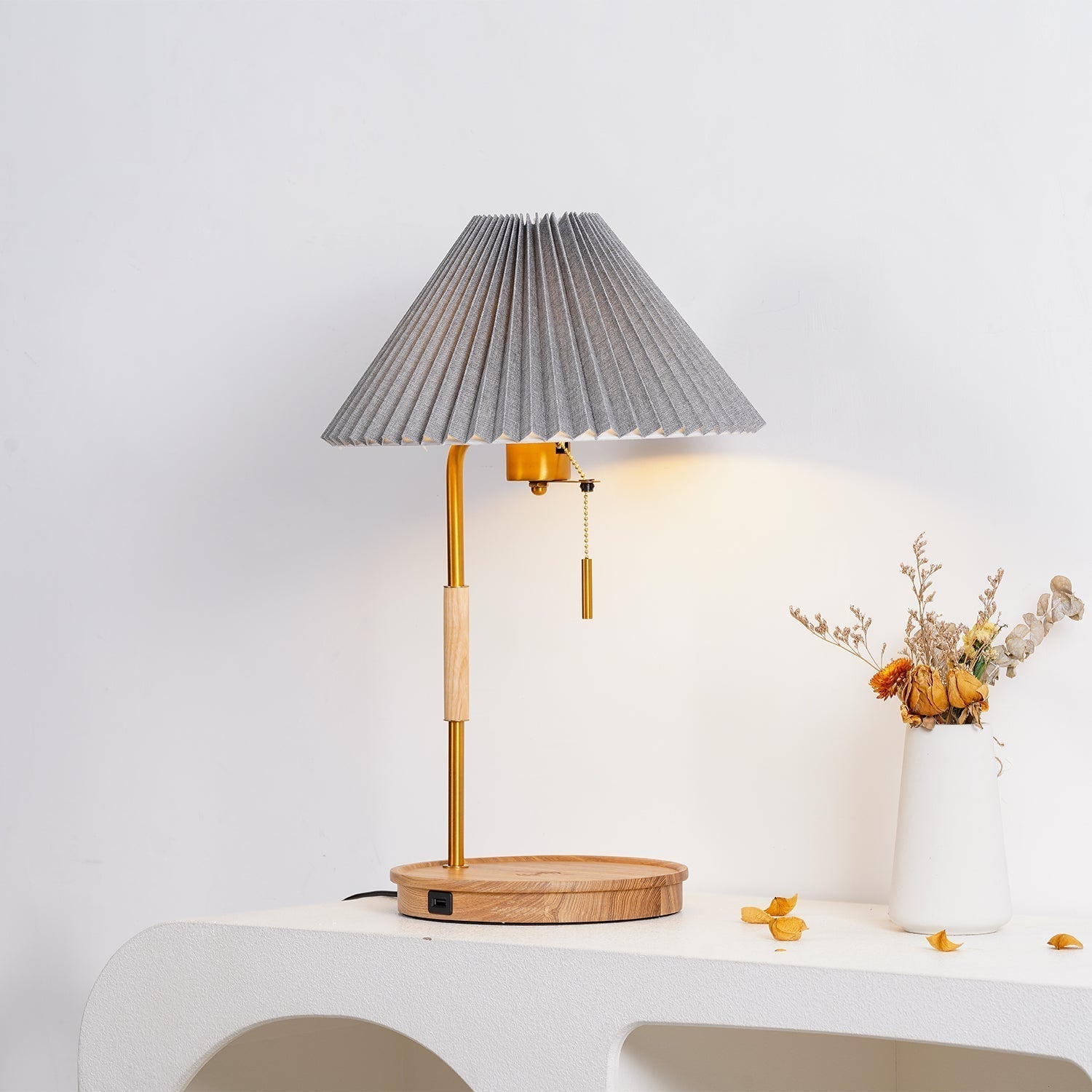 Vellain Retro Table Lamp