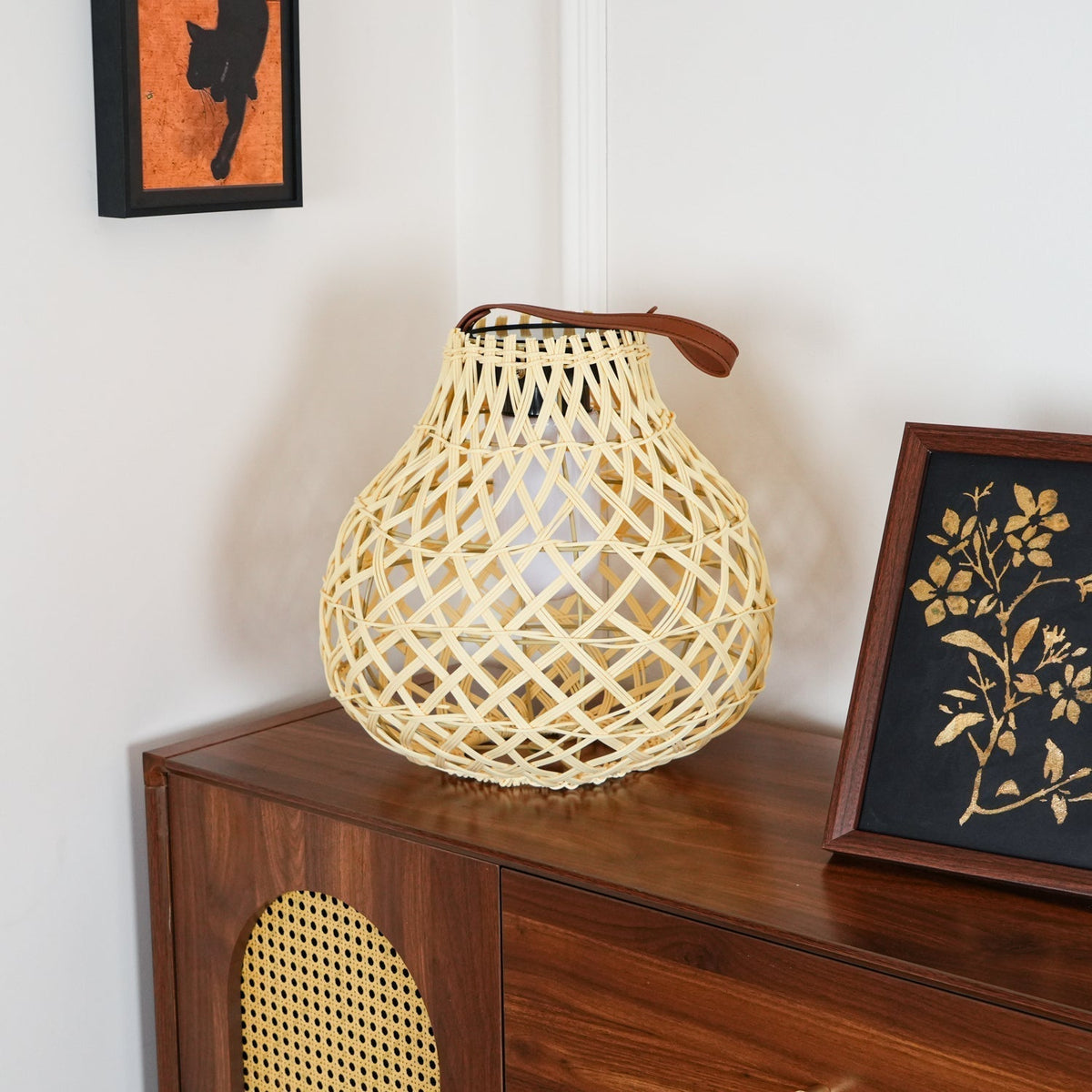 Isenor Woven Sphere Lantern Outdoor Lamp