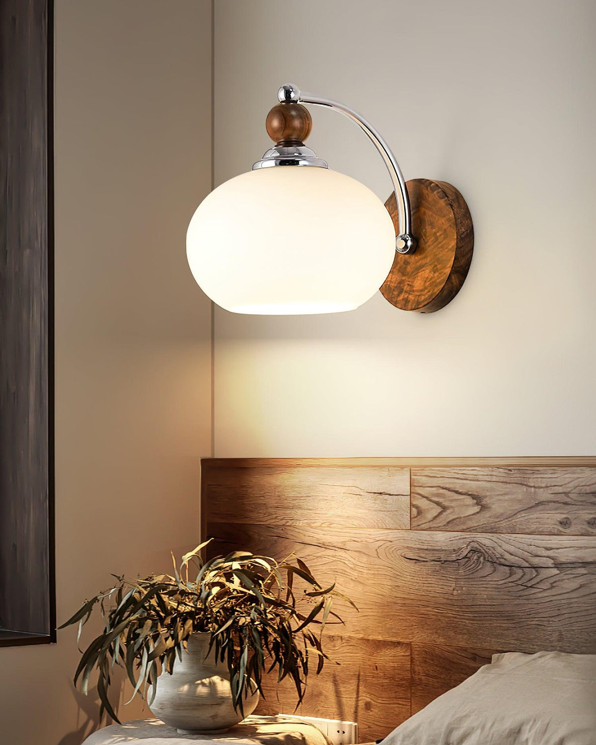Vicare Premium Nordic Art Glass Wall Lamp