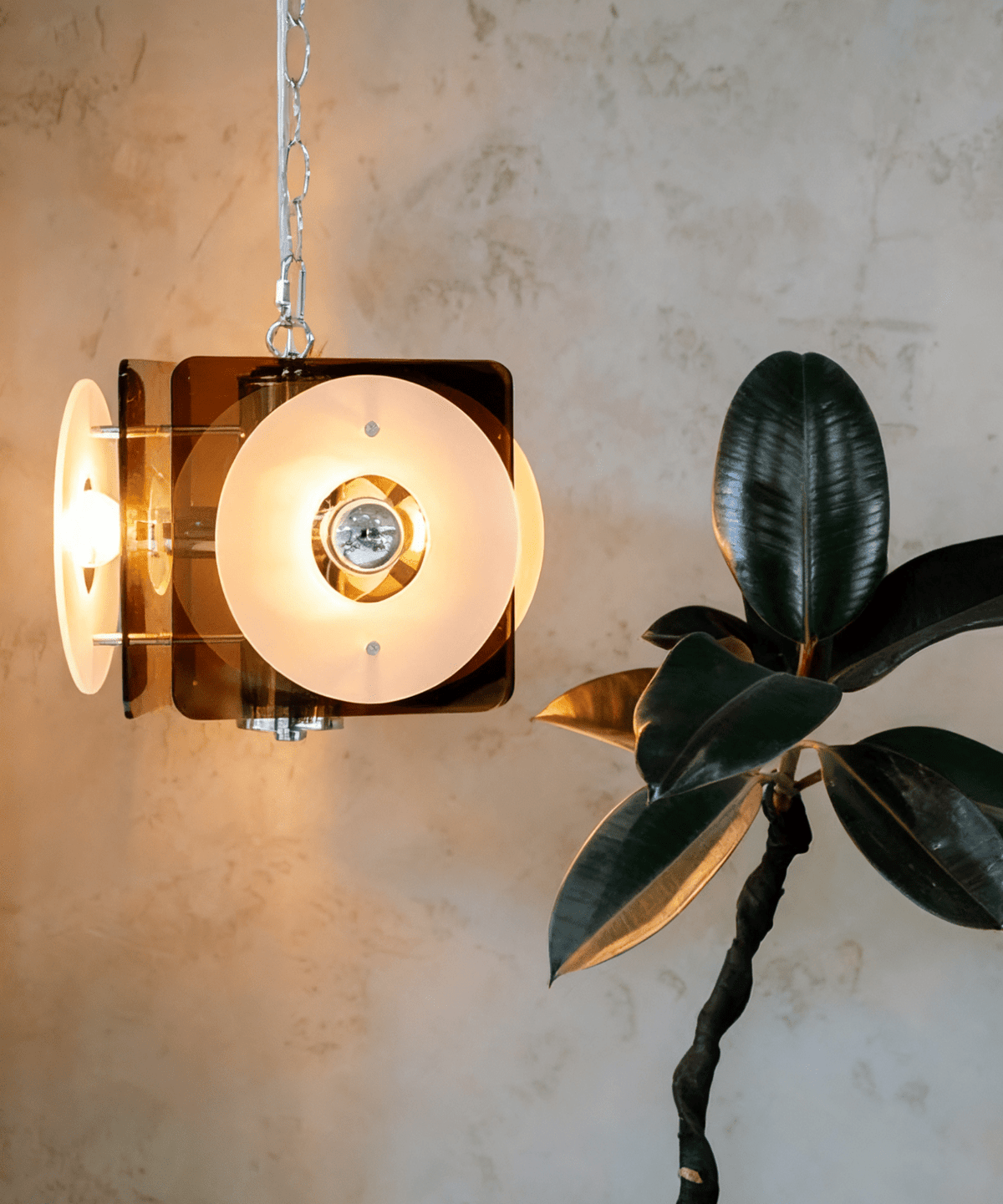 Fent Pendant Light