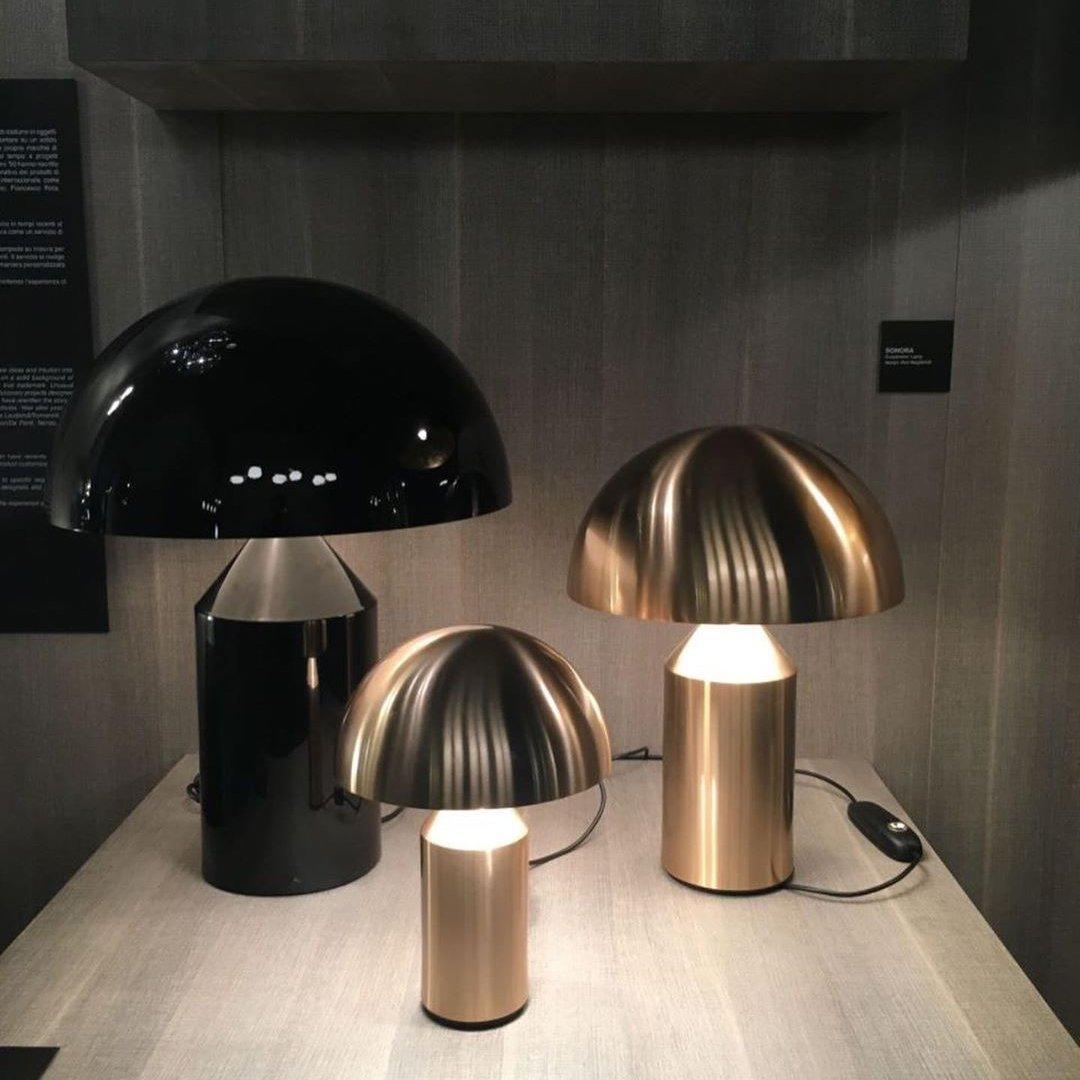 Selisina Industrial Minimalist Table Lamp