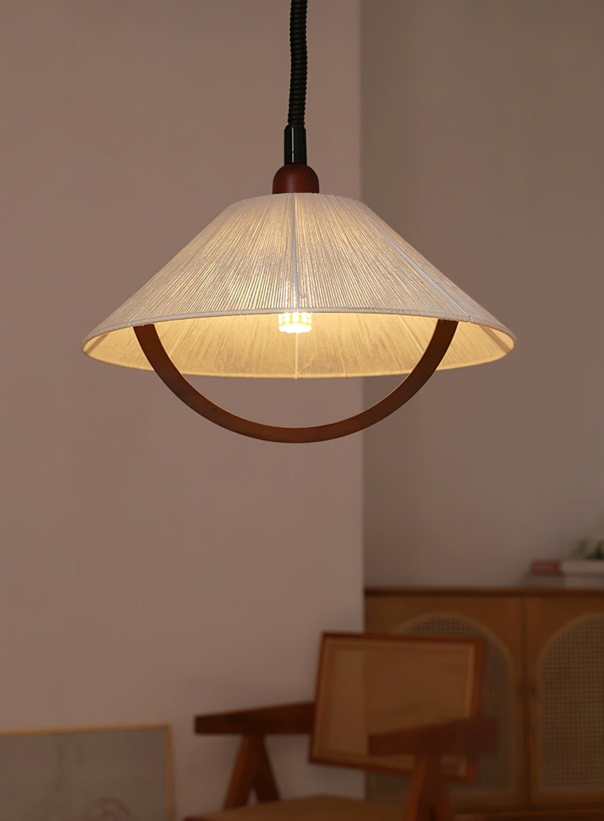Reneria Minimalist Pendant Light