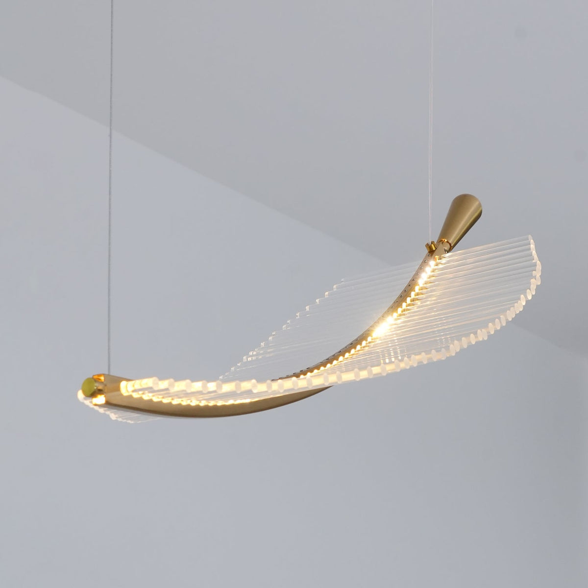 Kuo Chandelier Leaf Acrylic Gold Elegant Modern