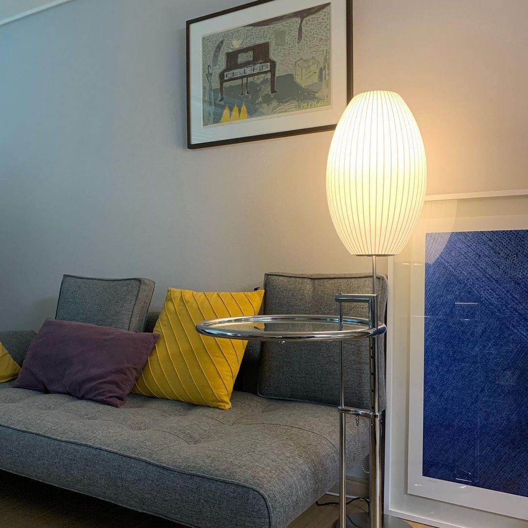 Solisive Steel Artistic Table Lamp