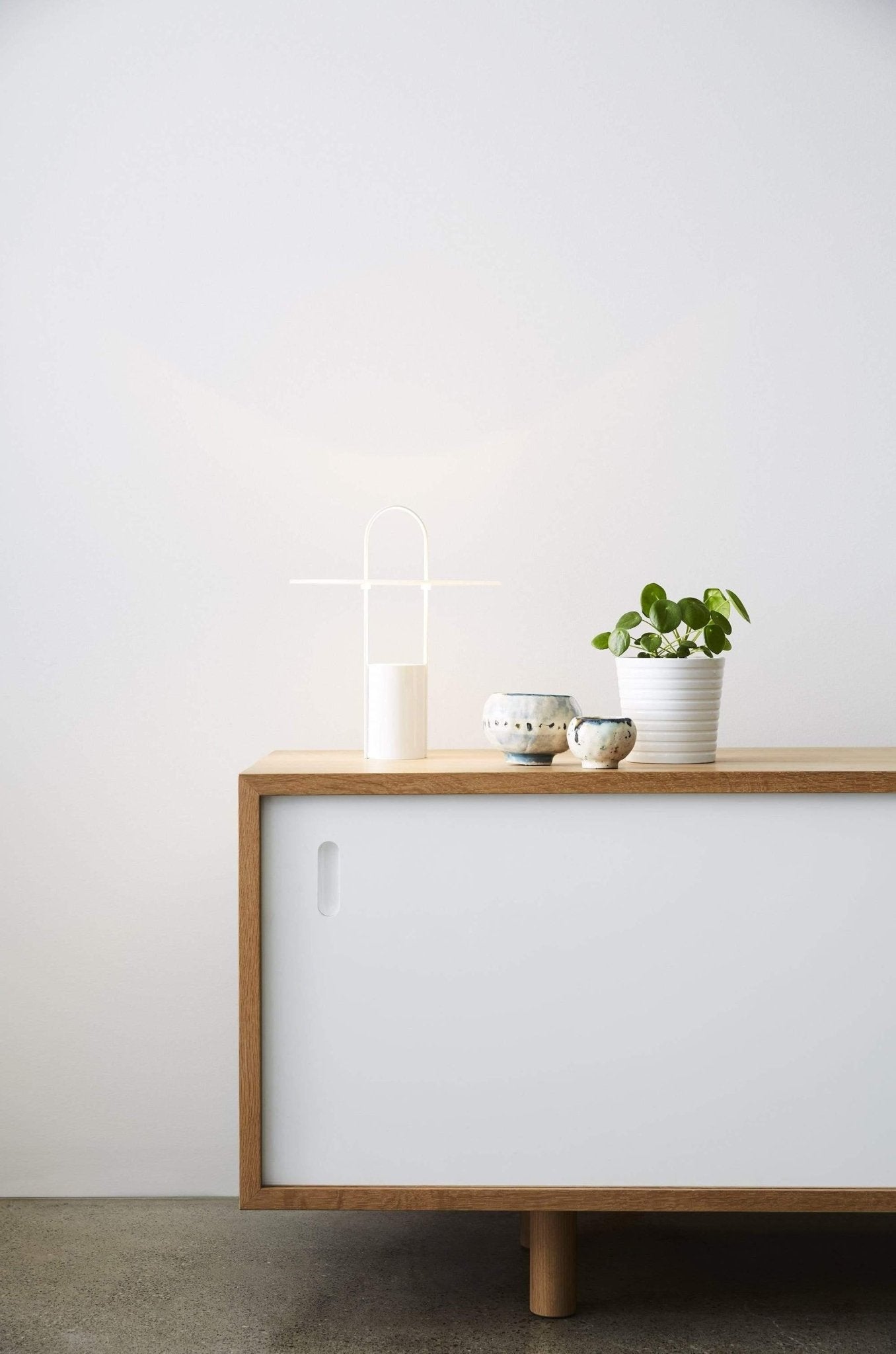 Hattie Modern Table Lamp
