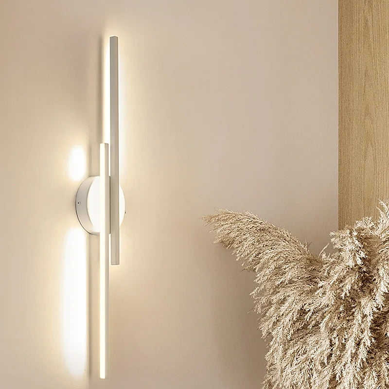 Elgo Modern Nordic Disc/Linear Metal LED Wall Lamp, Black/White - Neutral Decor