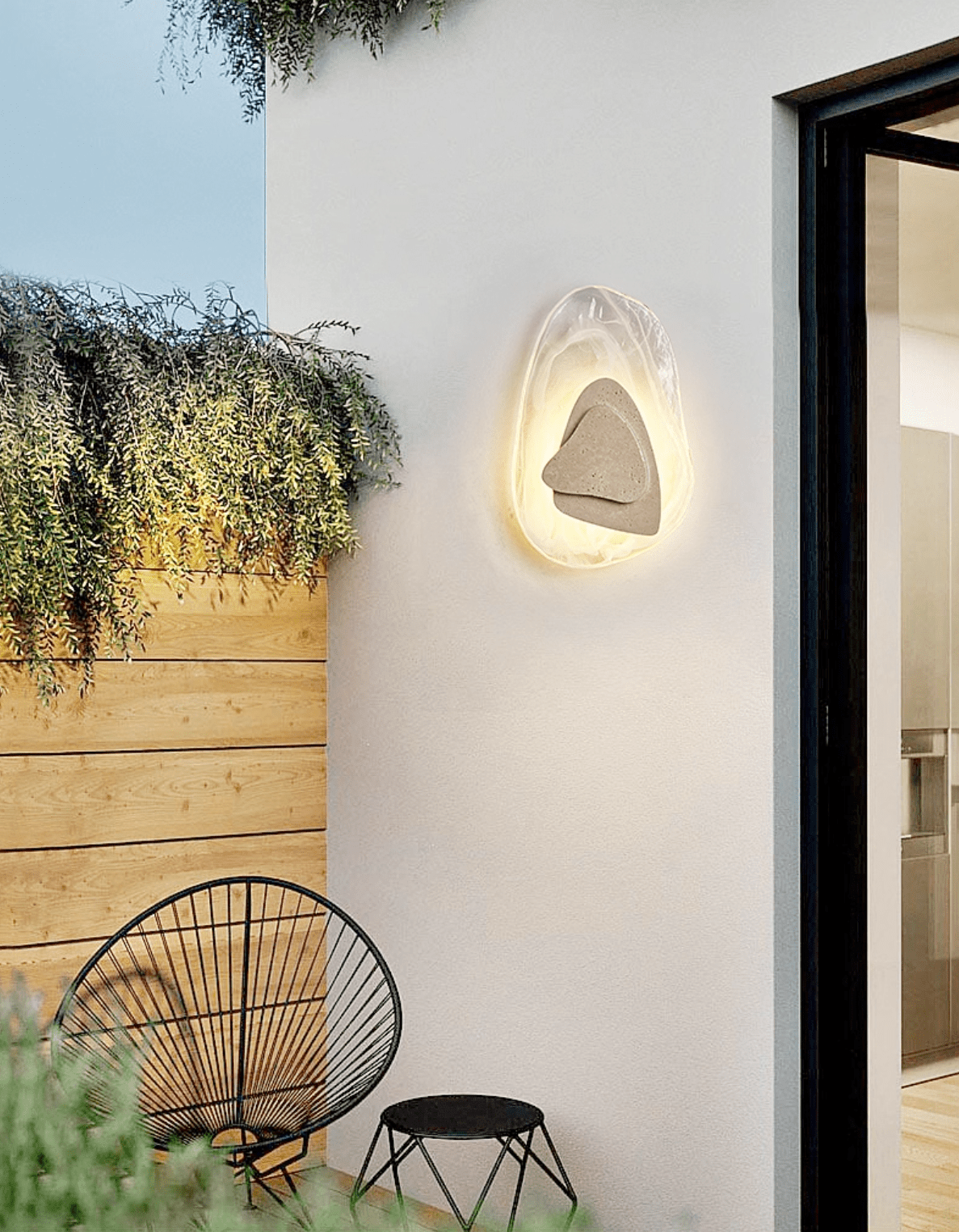 Noriselia Sconce