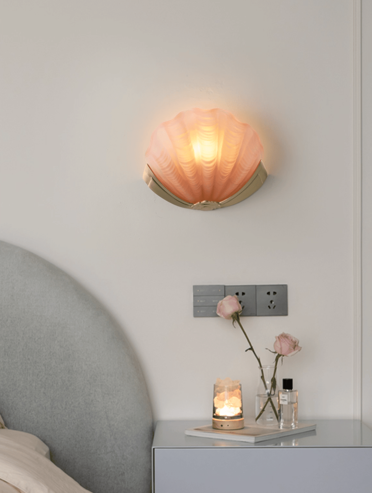 Nico Art Deco Glass Scallop Wall Light