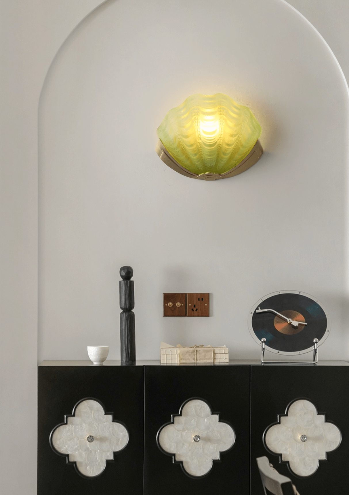 Nico Art Deco Glass Scallop Wall Light