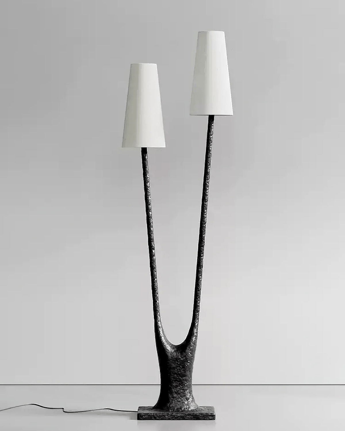 Bran Rooted Floor Light