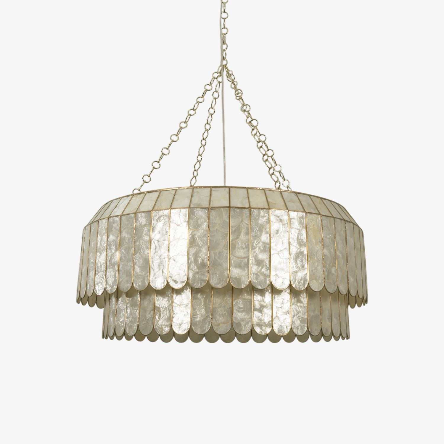 Holz Gold Shell Metal Aurelia Chandelier