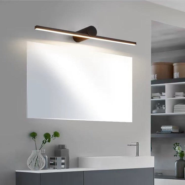 Silvermont Trace Rechargeable Indoor Wall Light