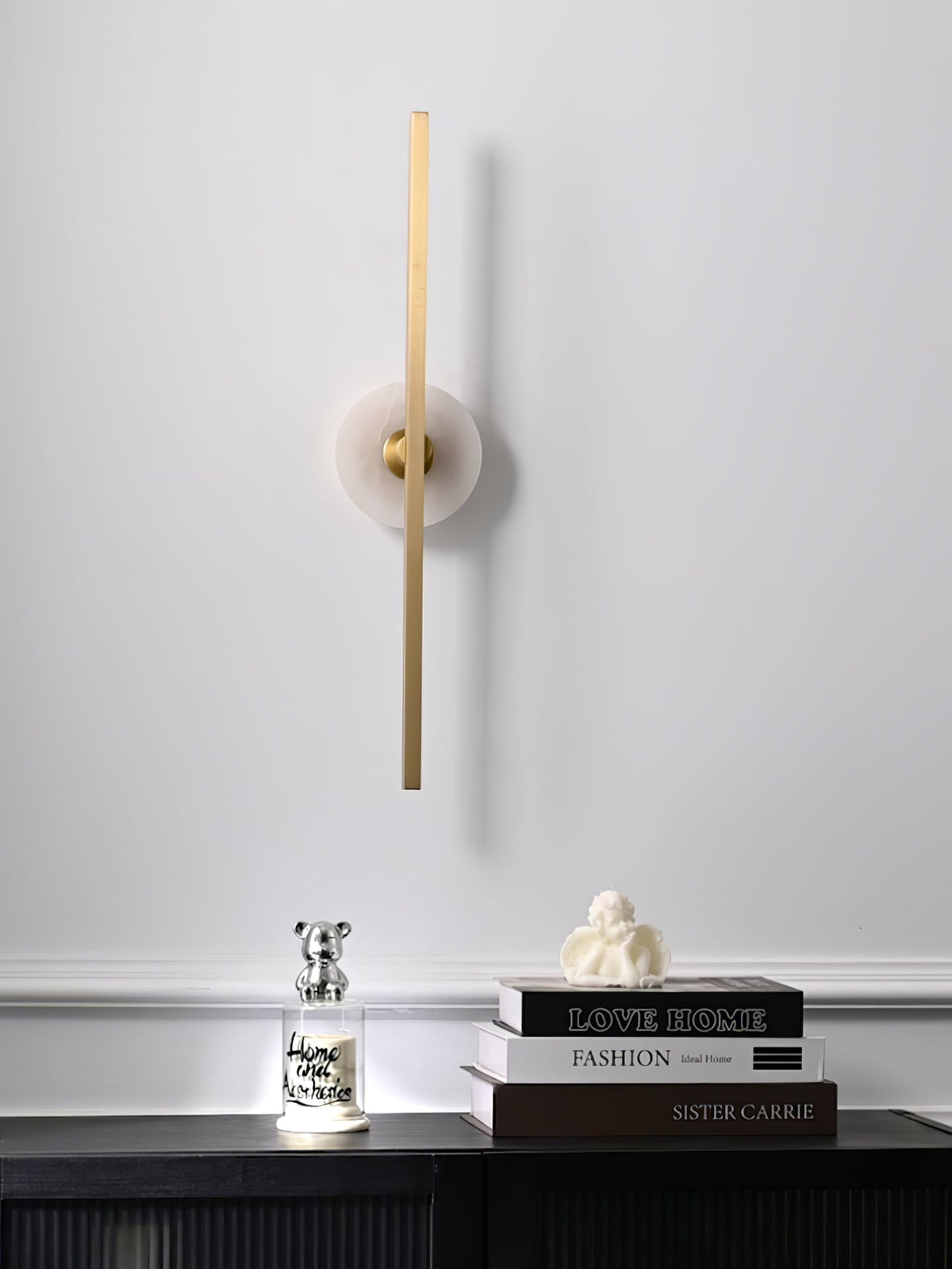 Albivine Linear Alabaster Wall Light