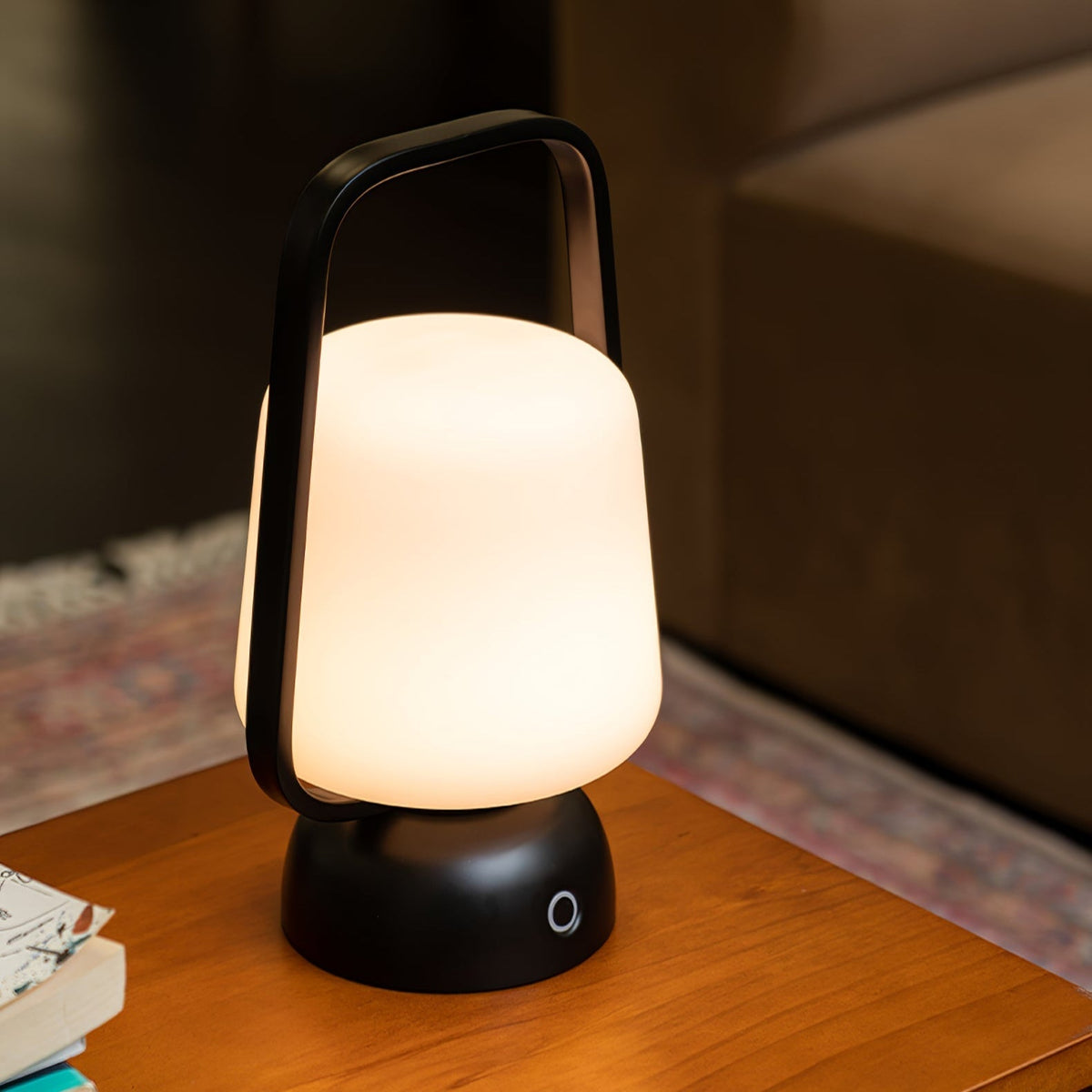 Aveniise Minimalist Table Lamp