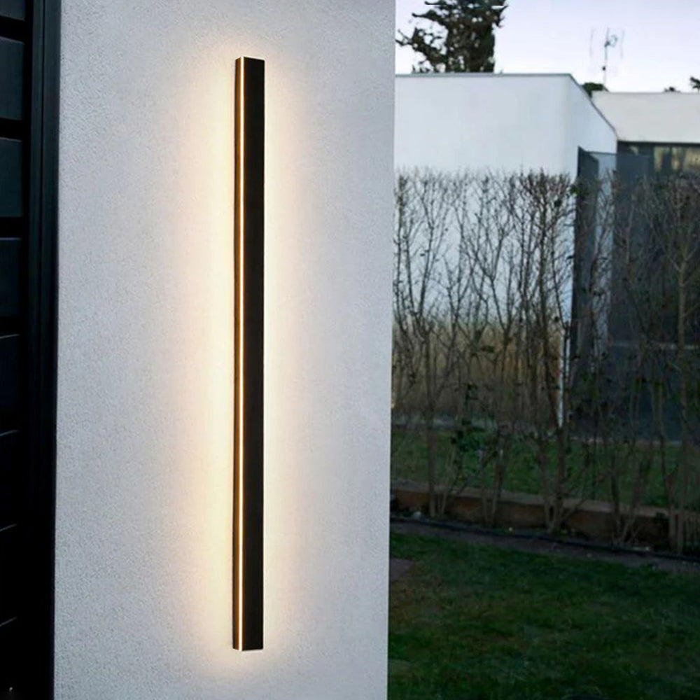 Silex Linear Outdoor Wall Lamp - Neutral Decor