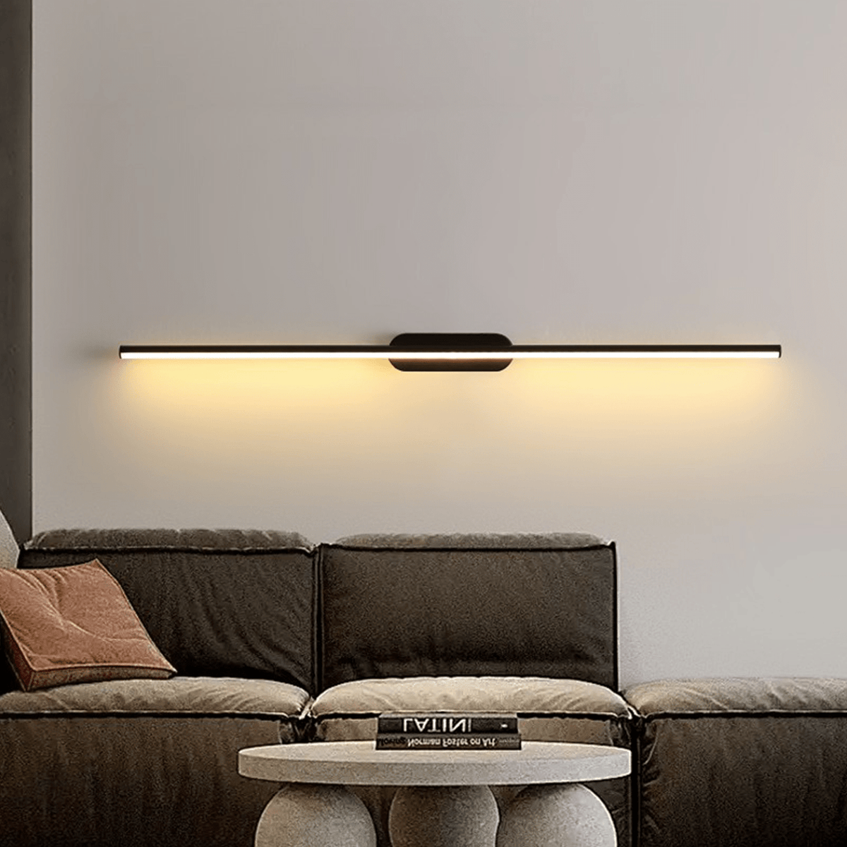 Qirma Black Slim Linear Minimalist Wall Lamp