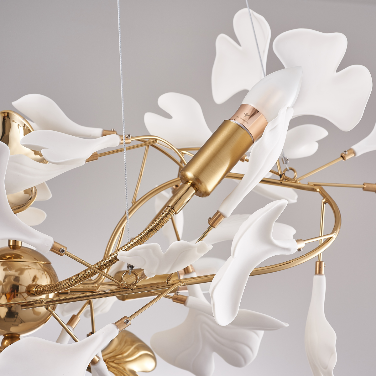 Olivia Gildglow Luxury Ceramic Chandelier Large Foyer Gingko Leaf Living Room - Neutral Decor