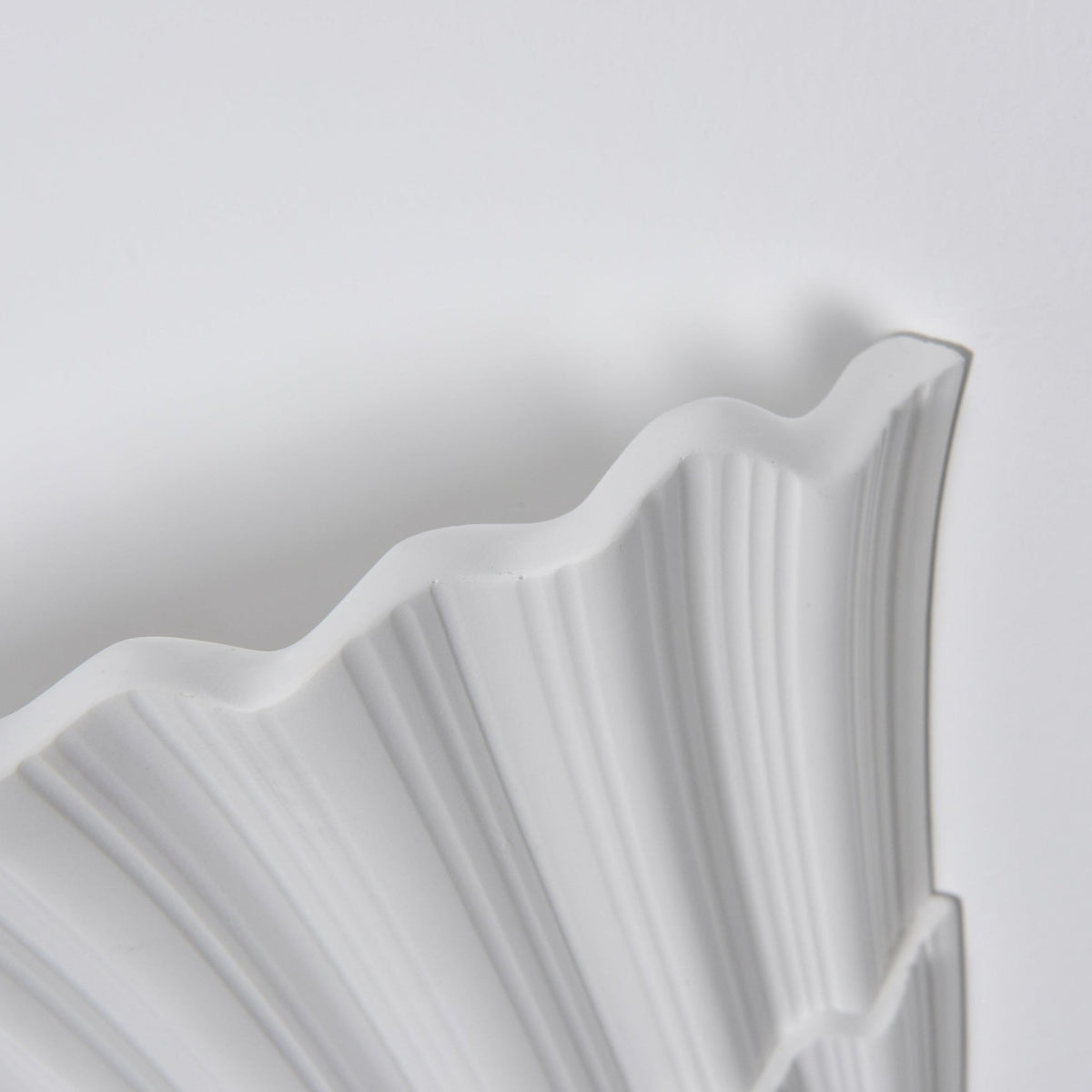 Selirelle Modern Wall Lamp