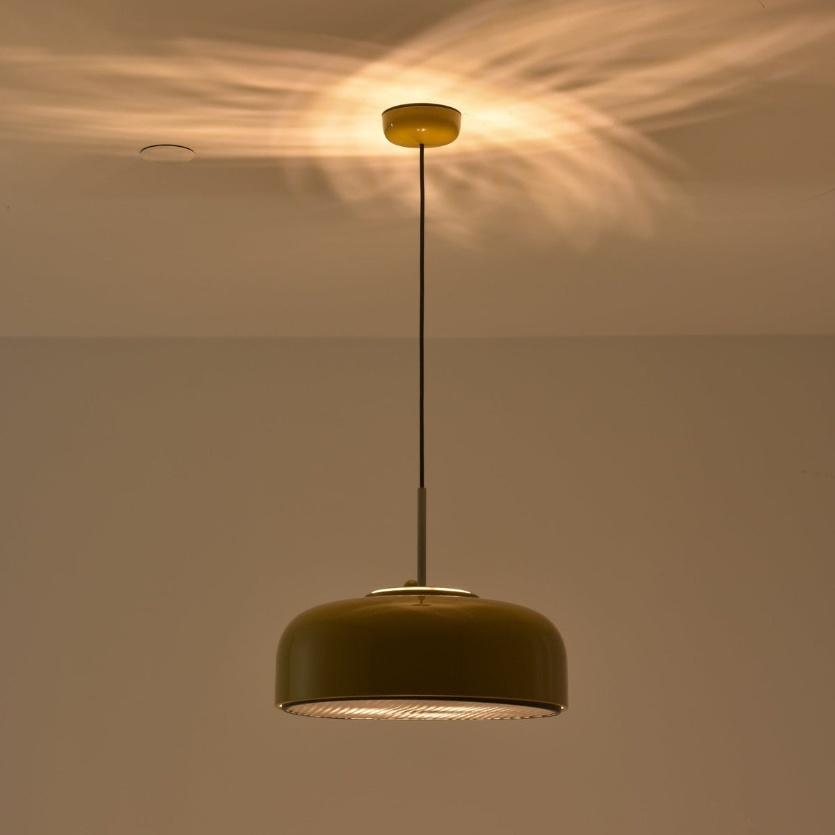 Wolvin Modern Minimalist Podgy Pendant Light
