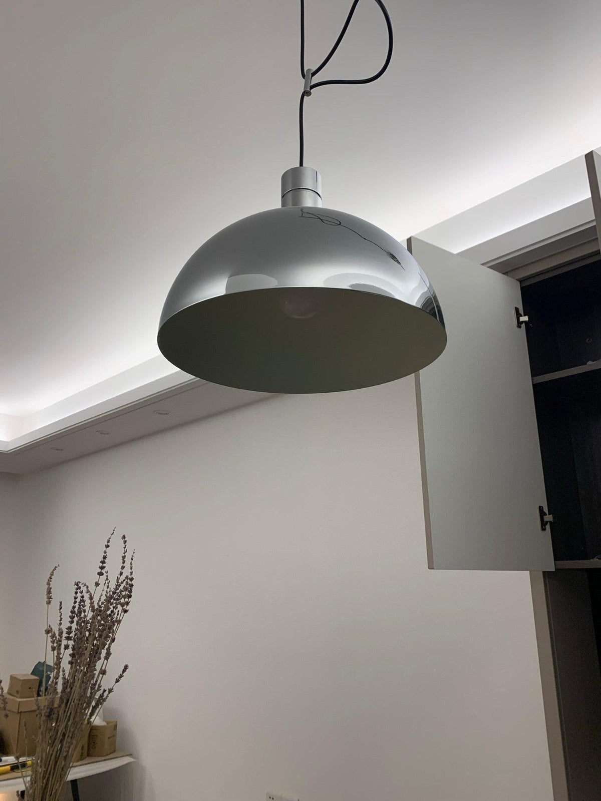 Lyshae Modern Minimalist Nordic Glass Pendant Light