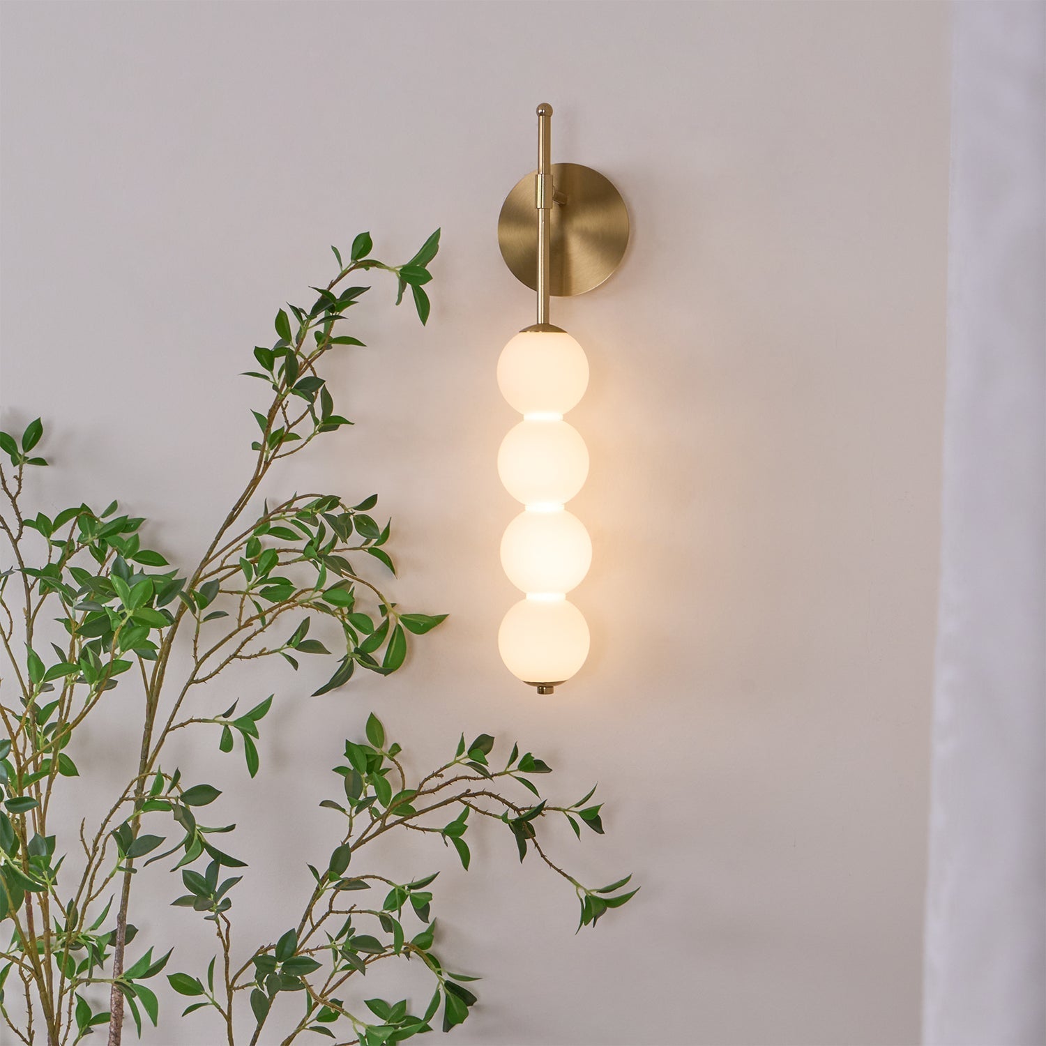 Elthaeth Premium Nordic Art Wall Lamp