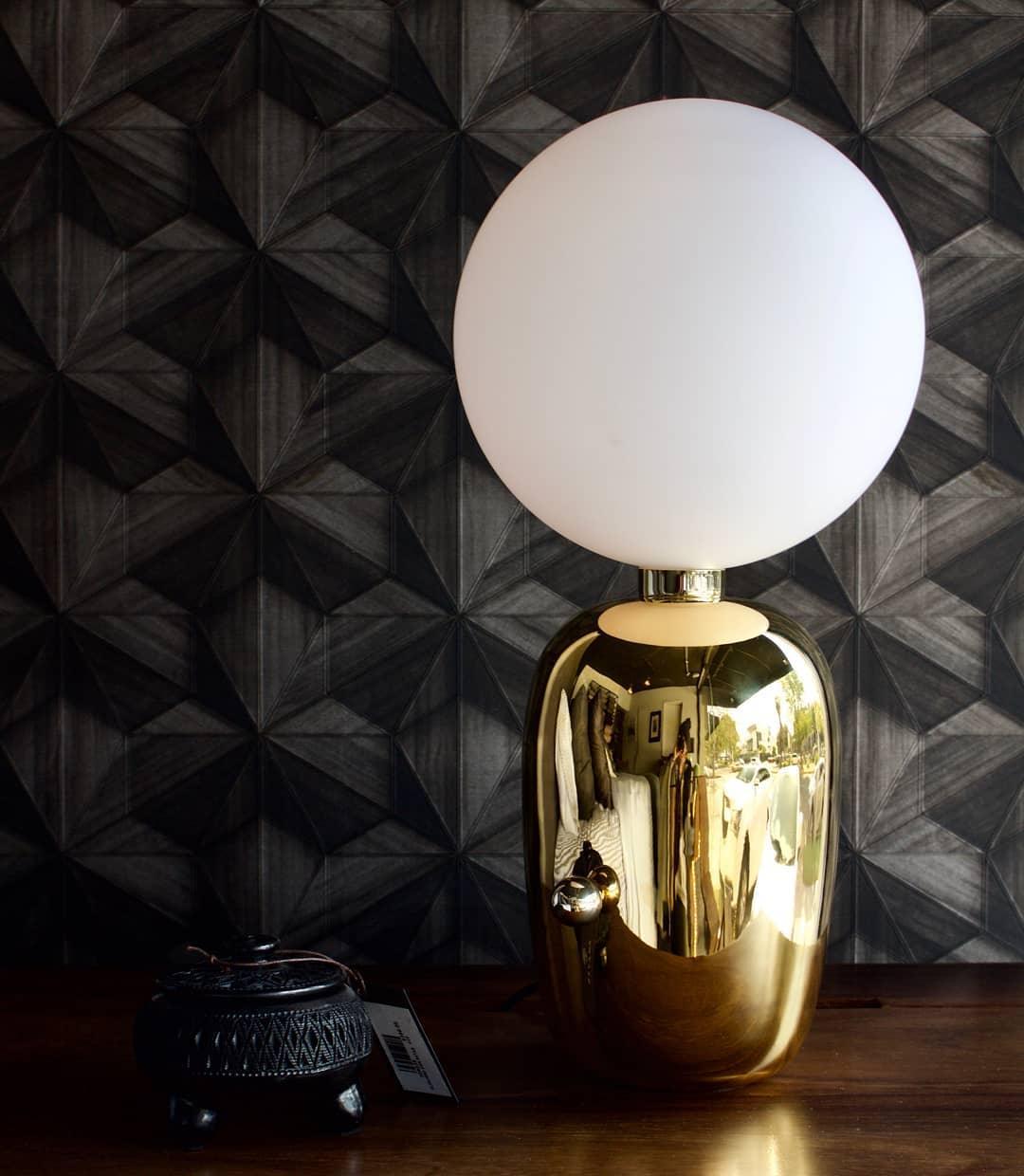 Nyxen Glass Industrial Table Lamp