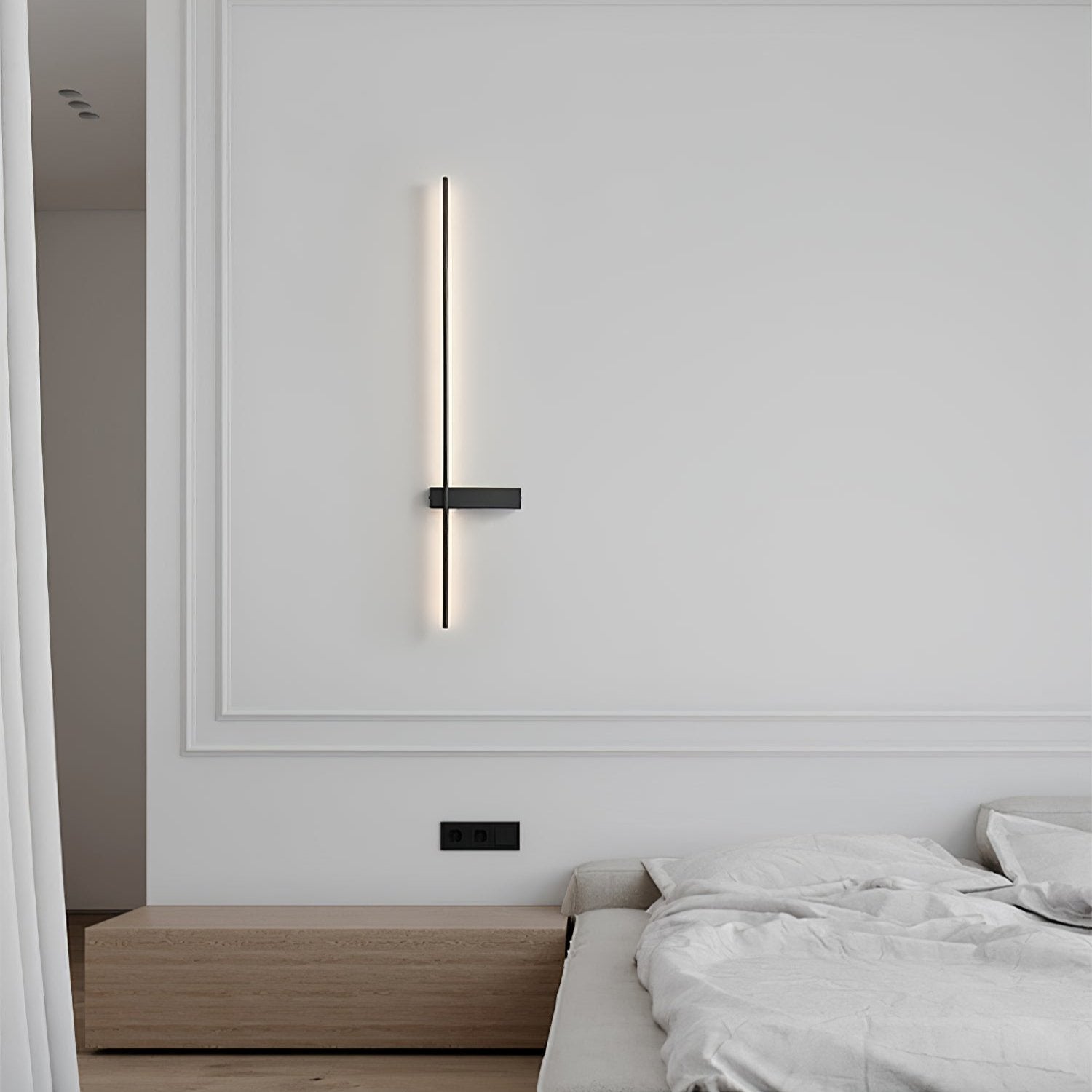 Mesv Linear Rechargeable Black Wall Lamp