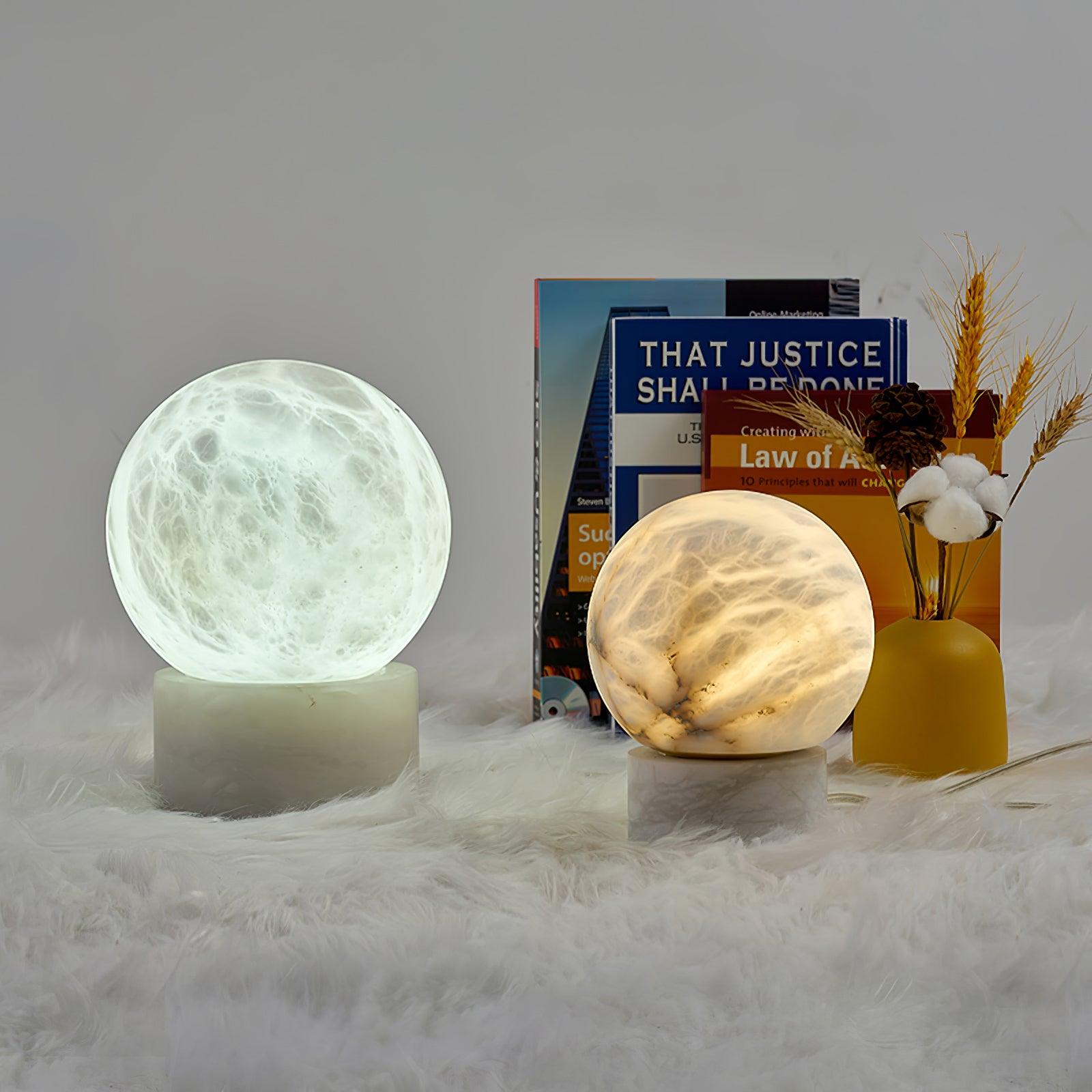 Albiniella Modern Alabaster Table Lamp