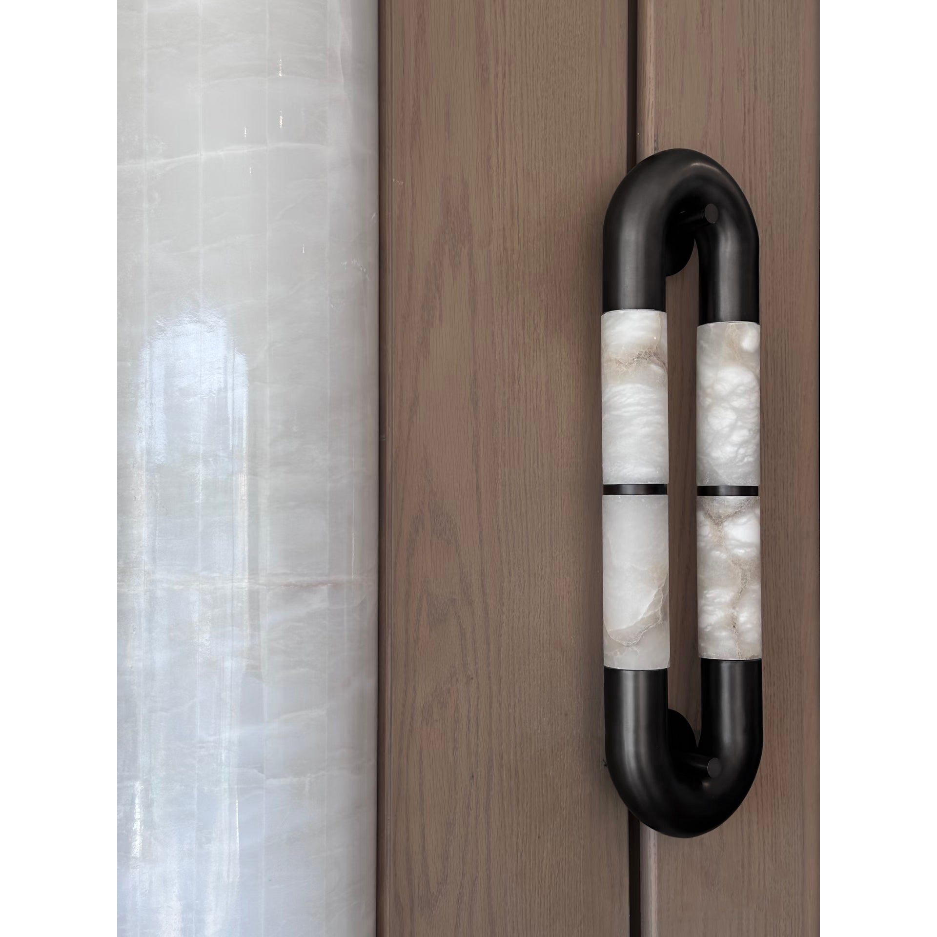 Velivelia Wall Sconce