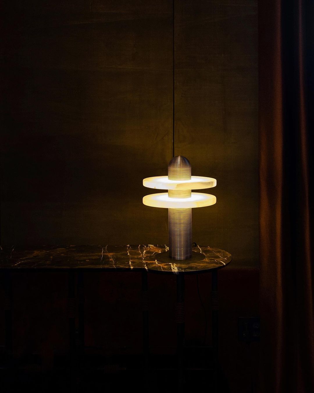 Nerio Modern Alabaster Table Lamp