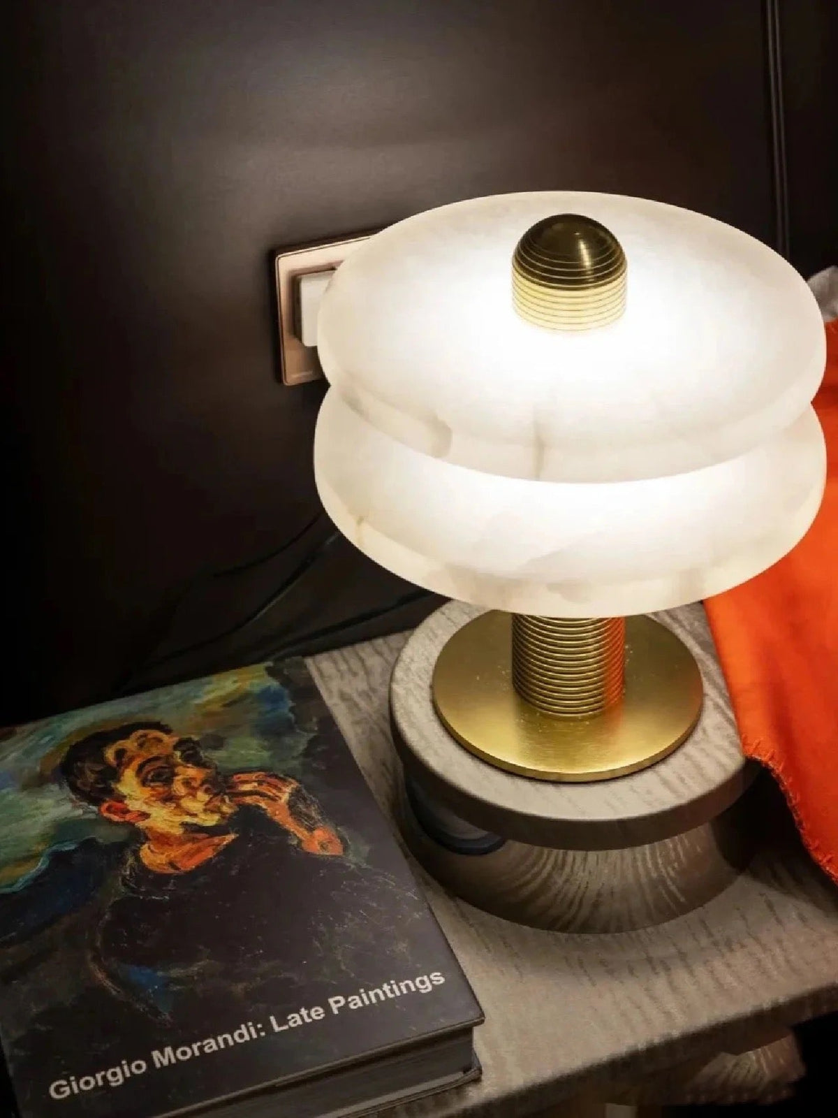 Nerio Modern Alabaster Table Lamp