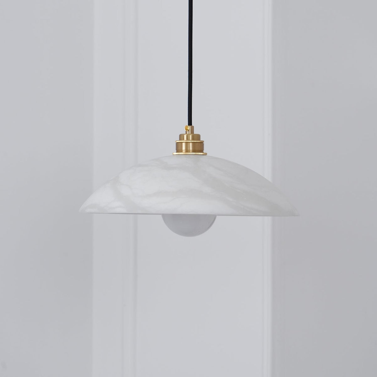 Ljomuvyd Individual Creativity Dome Alabaster Pendant Light