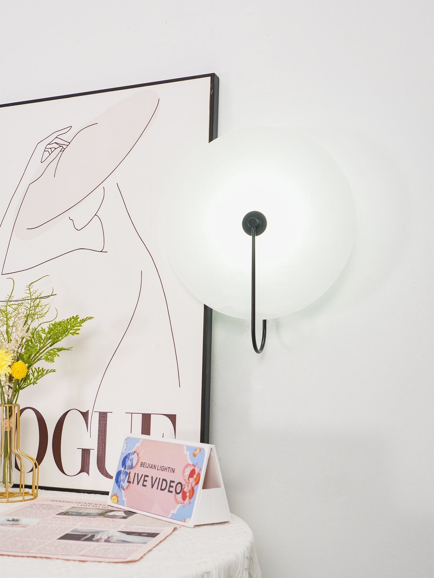 Albeenne Alabaster Globe Wall Lamp