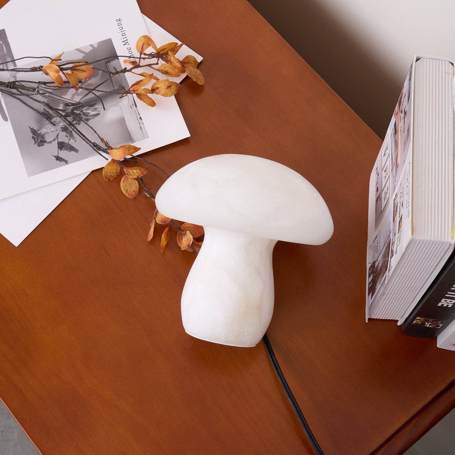 Eirarena Alabaster Table Lamp
