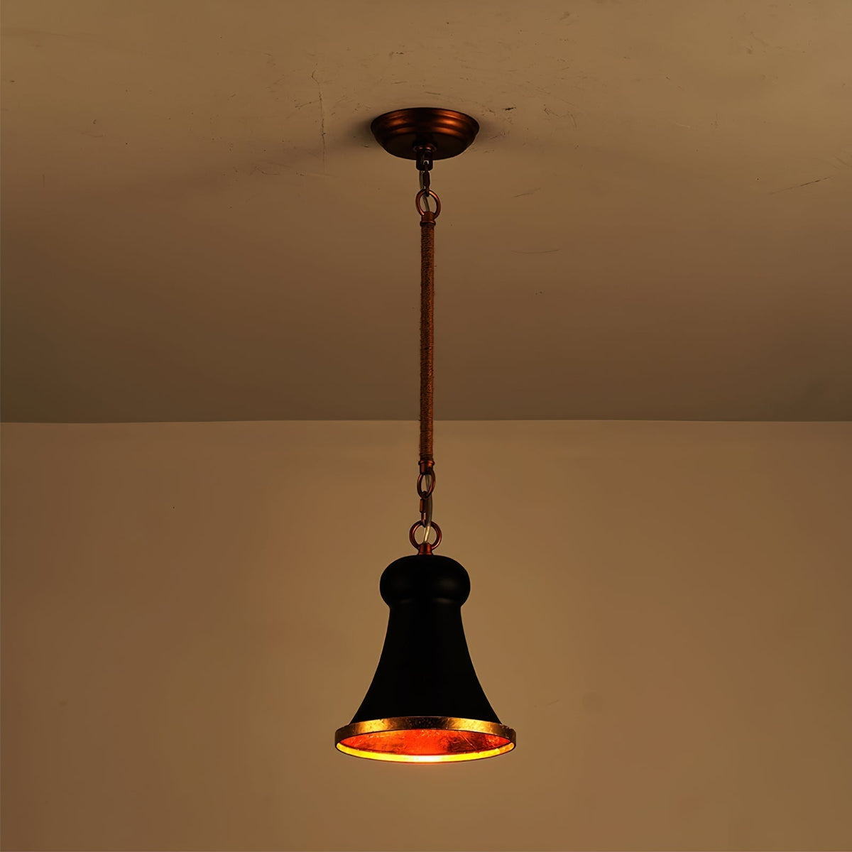 Vatnuvyn Modern Minimalist Metal Pendant Lamp