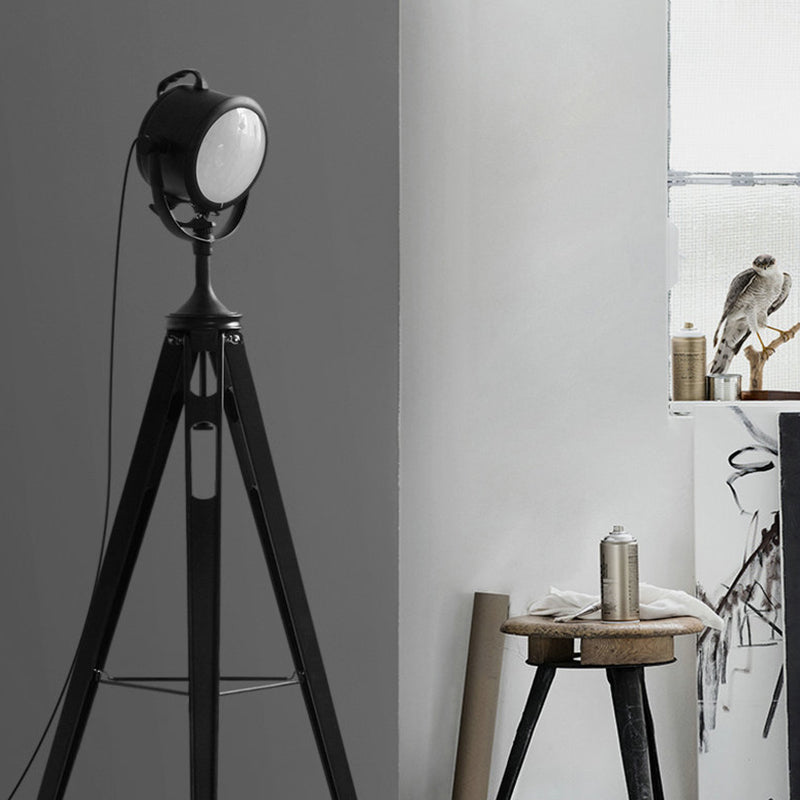 Calielia Floor Lamp
