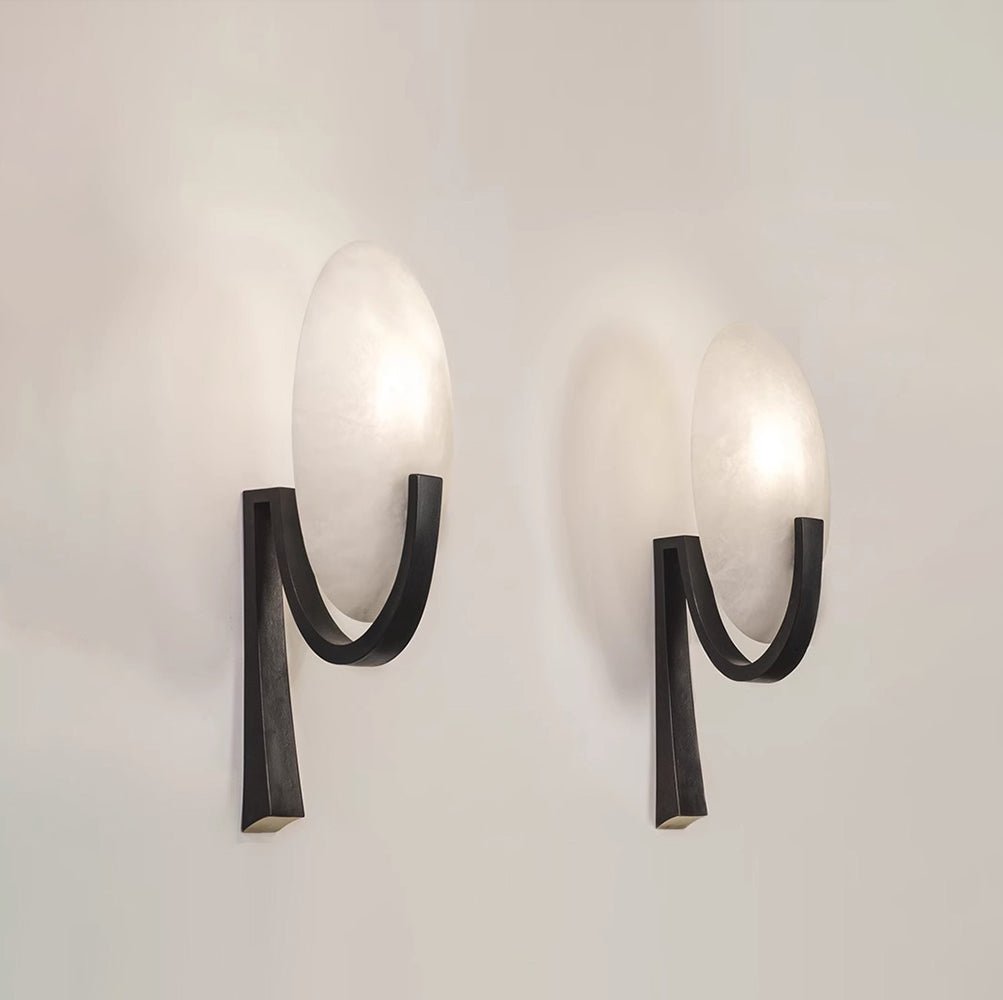 Nivaeria Modern Alabaster Wall Lamp