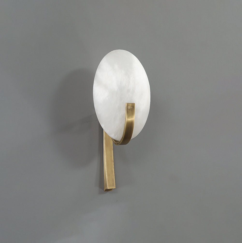 Nivaeria Modern Alabaster Wall Lamp
