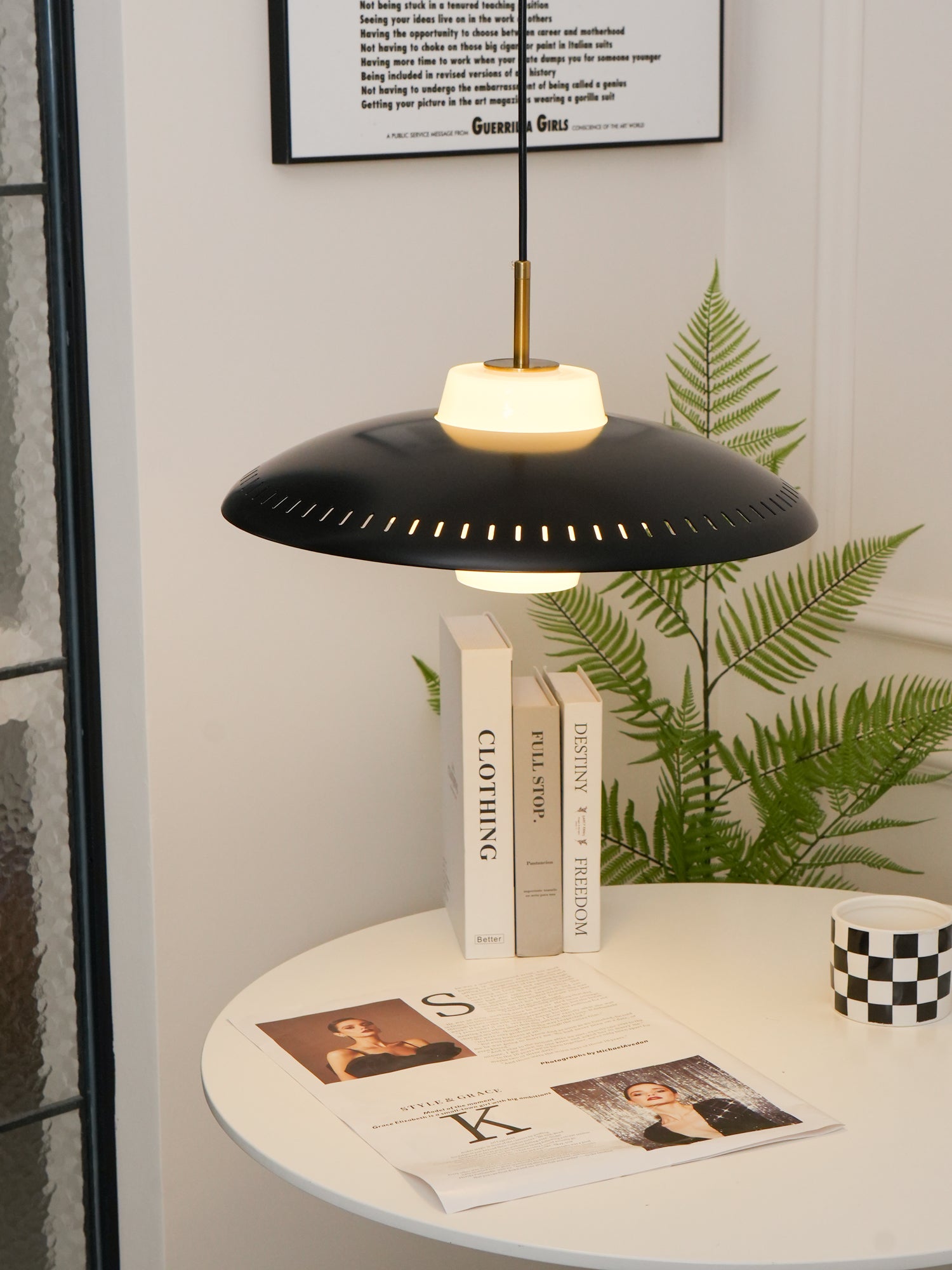 Rocan Classic Minimalistic Pendant Lamp
