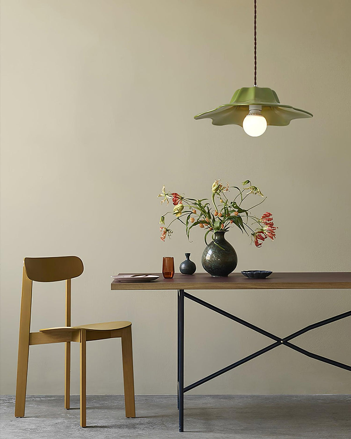 Nyrosis Resin Cozy Pendant Lamp