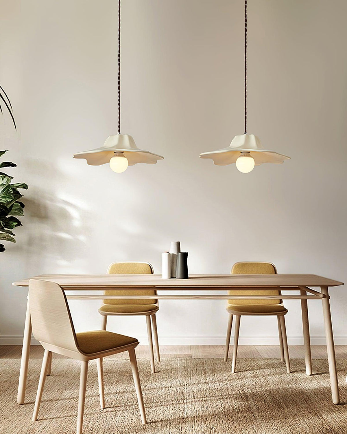 Nyrosis Resin Cozy Pendant Lamp